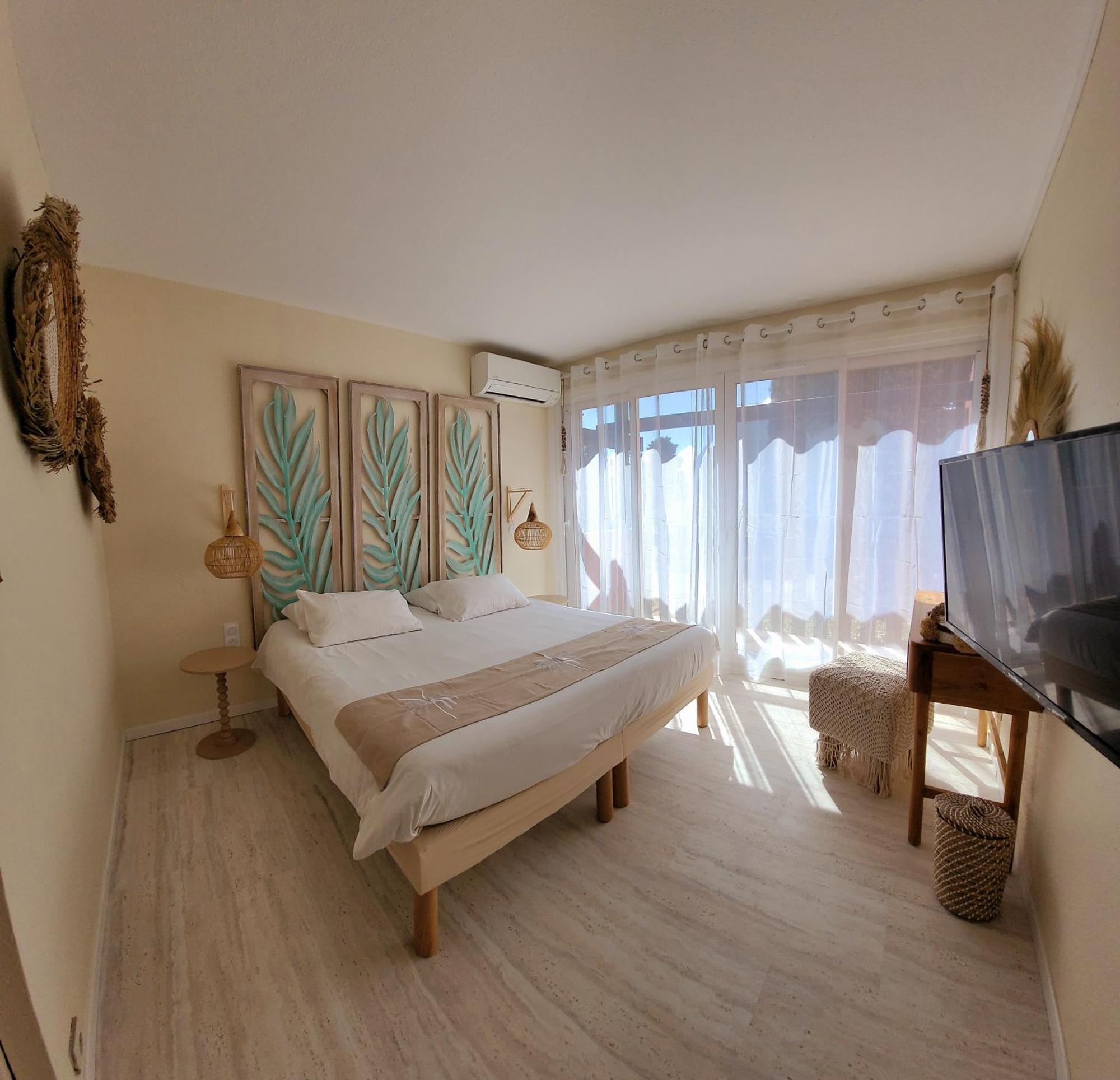 Hotel Tennis International Agde Exterior photo