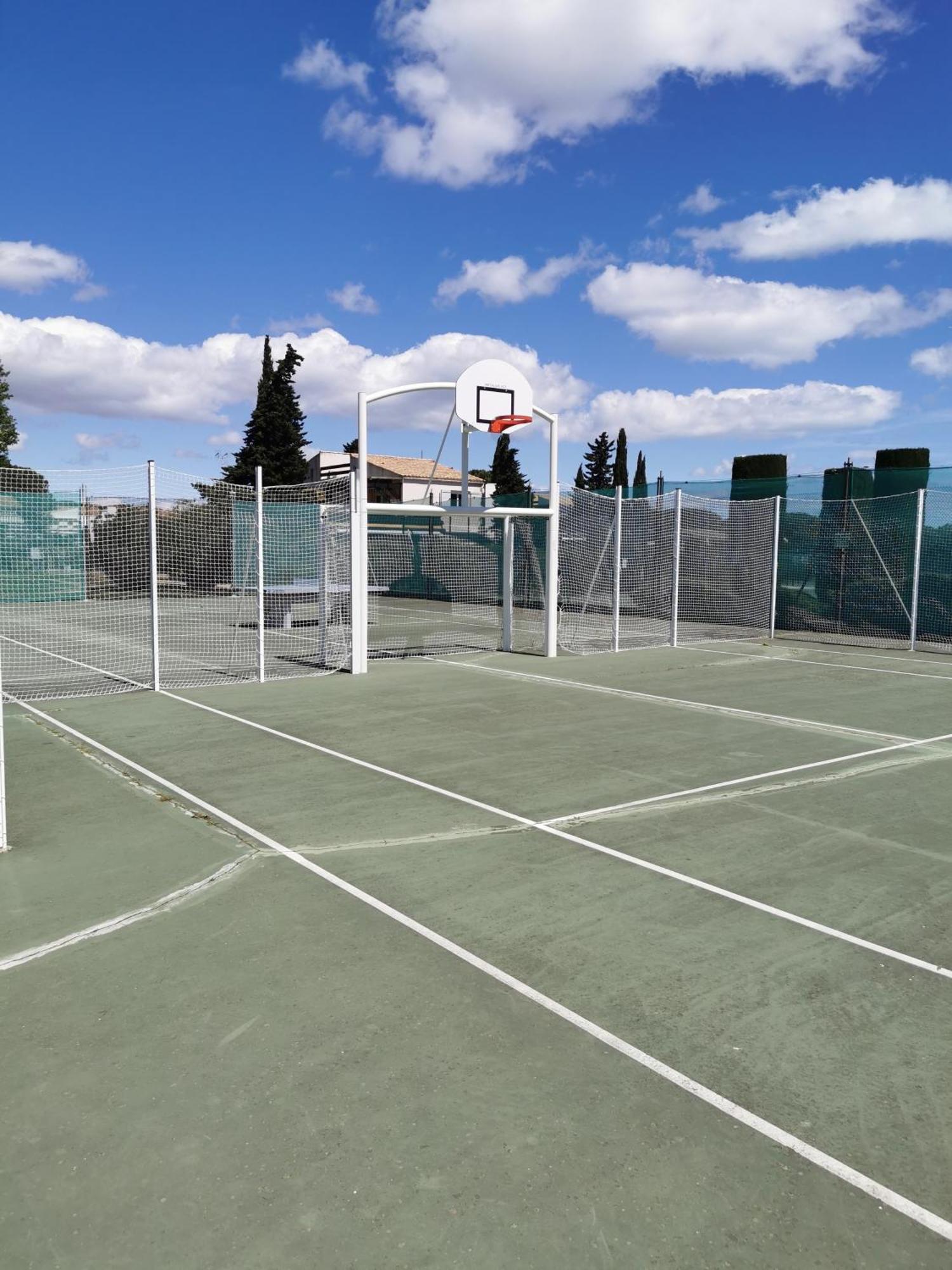 Hotel Tennis International Agde Exterior photo